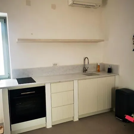 Charming In / 80 M² / Sea View Apartment