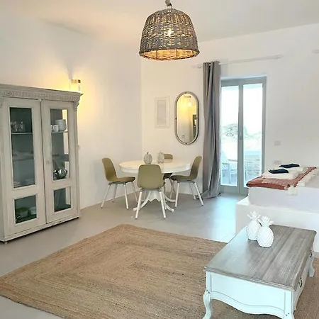 Charming In / 80 M² / Sea View *